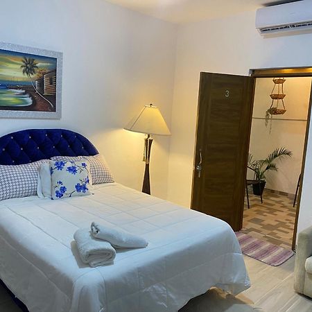 Only Room By Merengue House, 8 Minutos Airport Monte Adentro  Exteriér fotografie