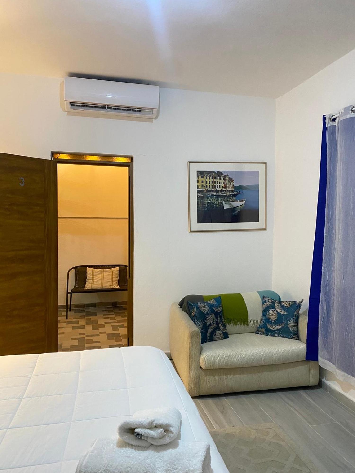 Only Room By Merengue House, 8 Minutos Airport Monte Adentro  Exteriér fotografie